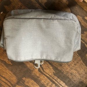 Thirty-One Swap it Pocket